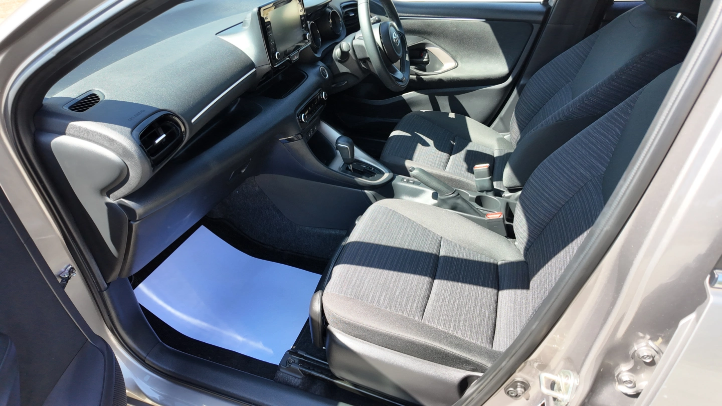 Toyota Yaris Z 2023
