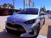 Toyota Yaris Hybrid X 2020