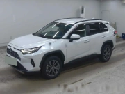 Toyota RAV4 5D 4WD HYBRID G 2024