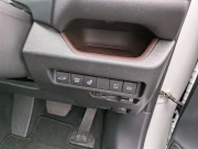 Toyota RAV4 5D 4WD HYBRID G 2024