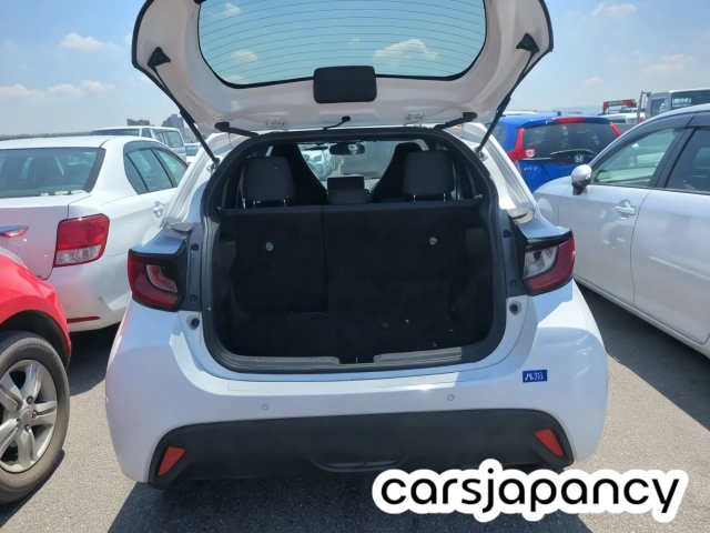 Toyota Yaris 1.5L Hybrid 2023