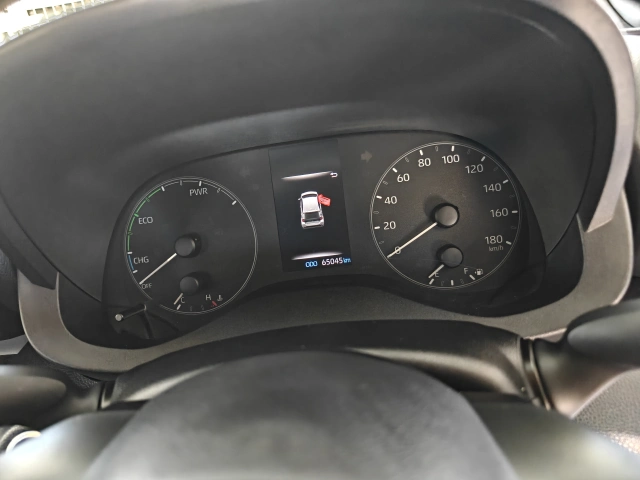 Toyota Yaris Hybrid X 2020