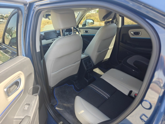 Honda Vezel Z Play Package 2024
