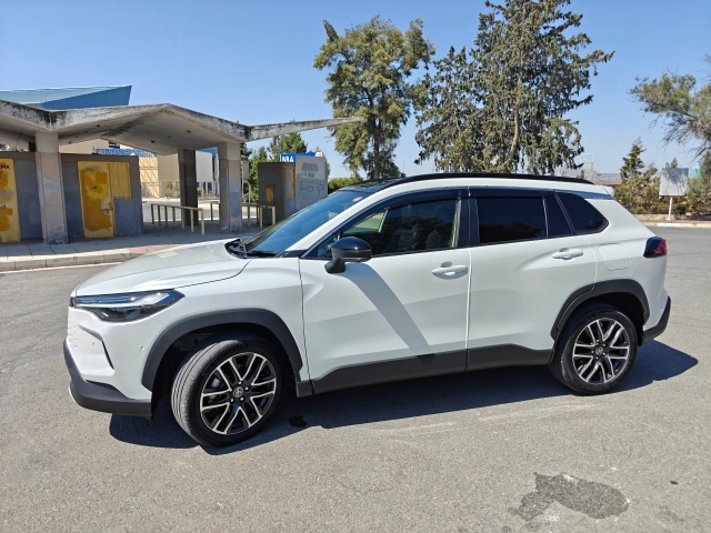 Toyota Corolla Cross Z 4WD 2025